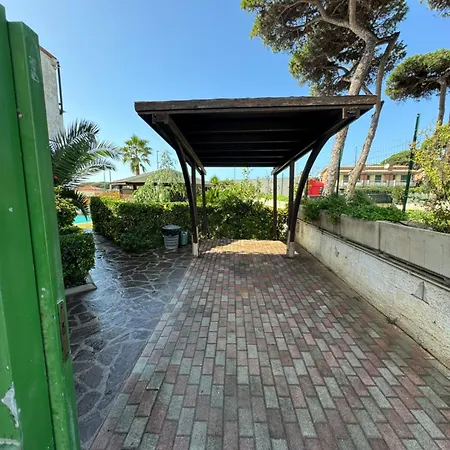 Anteo Con Piscina * Anzio