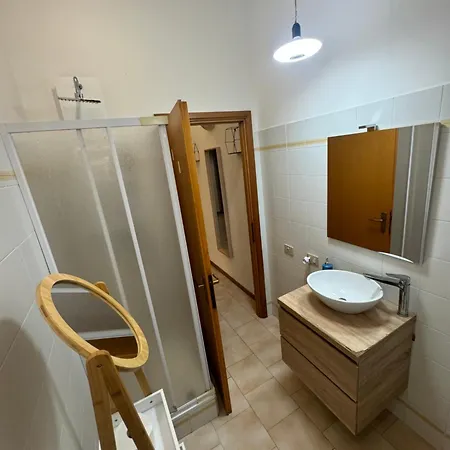 Anteo Con Piscina Anzio