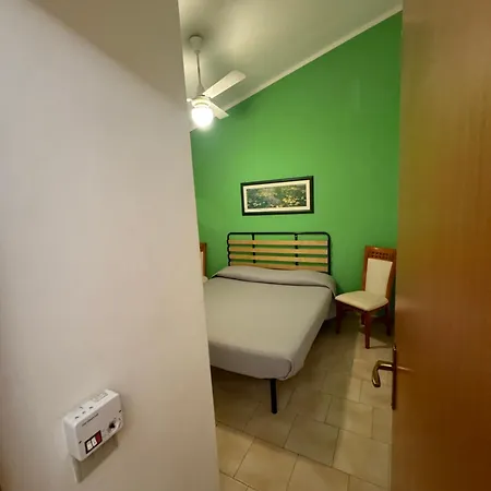 Anteo Con Piscina Anzio